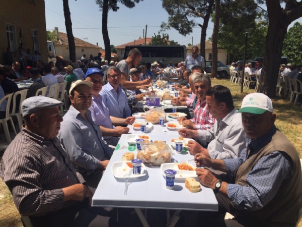 Bakanmz Ali Dermenci Ulukonak Mahallesi'nin Yamur ve kr Duasnda !