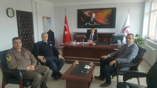 Bakan Ali Dermenci'den Kofaz Kaymakamna Ziyaret