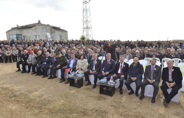 �thal Simental T�reni